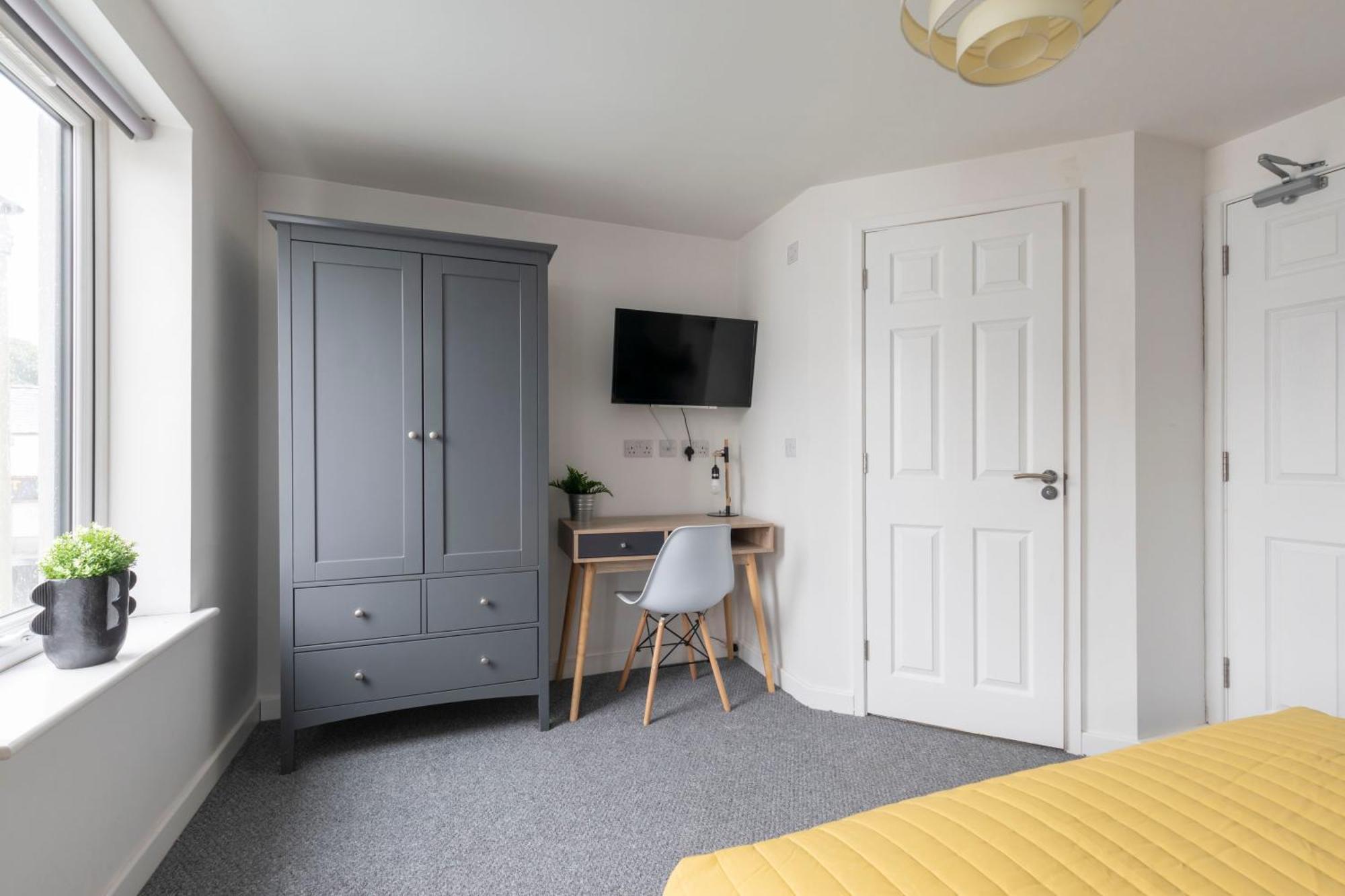 Modern Four Bedroom Four Bathroom Home Cheltenham Luaran gambar